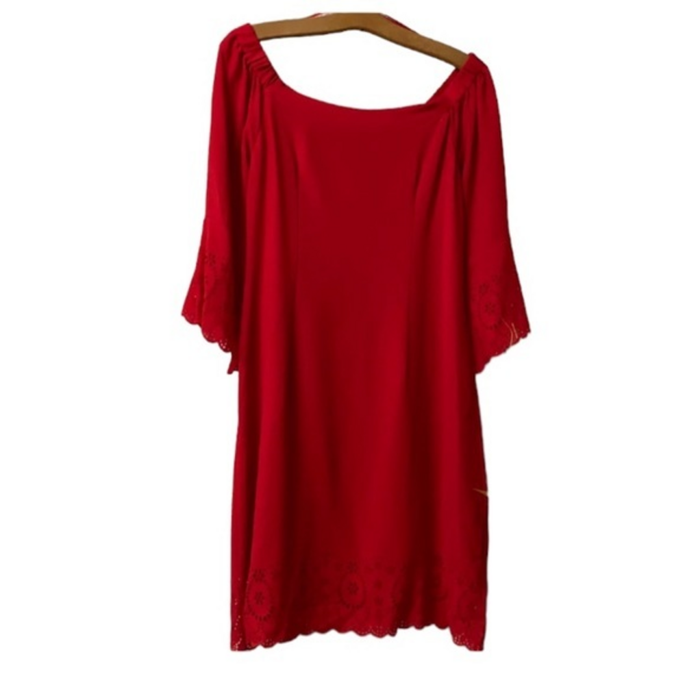 Signature by‎ Robbie Bee red dress w/ under slip attached to dress Macy’s (D-13)